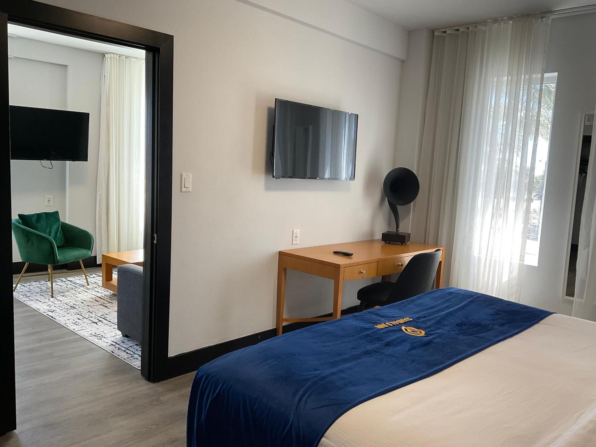 The Streamline Hotel - Daytona Beach Room photo